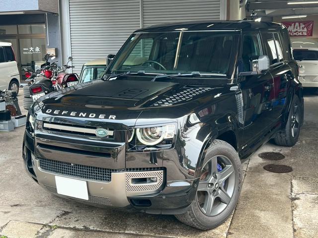 ディフェンダー １１０Ｘ－ダイナミックＳＥ　２０インチアルミ　ブラインドスポット純正メモリナビ全方位カメラパーキング　メリディアンオーディオ　スペアホイールカバー　７人乗り（22枚目）
