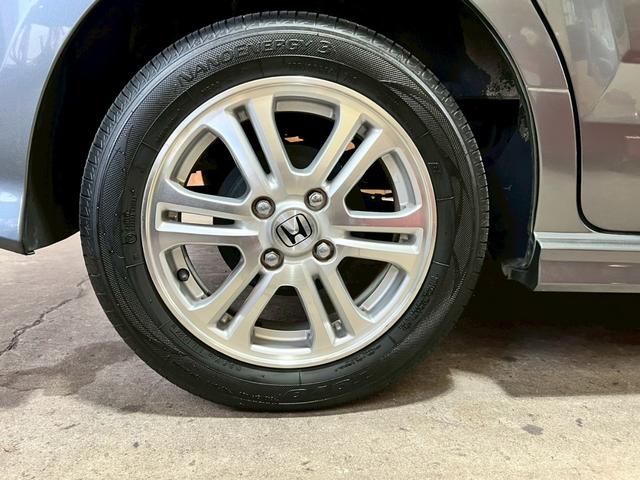 N-BOXカスタム G・Lパッケージ 14インチアルミ 片側電動スライド(4枚目)