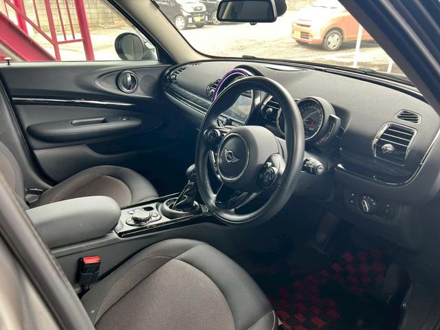 ＭＩＮＩ クーパー　クラブマン　１７インチアルミ　バックカメラ　地デジ（12枚目）