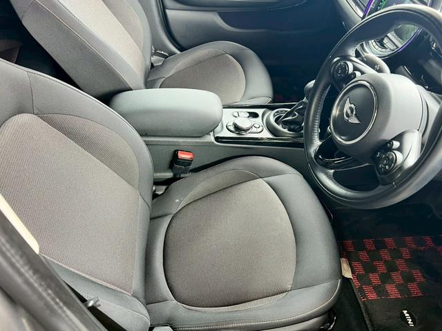 ＭＩＮＩ クーパー　クラブマン　１７インチアルミ　バックカメラ　地デジ（22枚目）