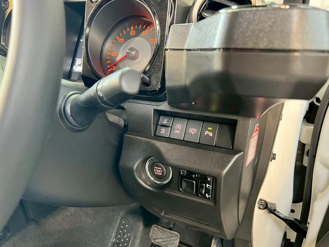 �e��I�[�g���[���̎�舵�����s���Ă���܂��B�R���͊ȒP�A�Ƌ�����������Ώ����ؖ��ȂǕs�v�ő��R�������Ē����܂��B