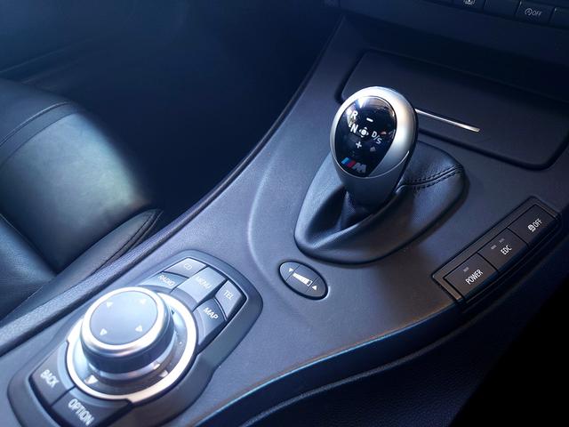 Ｍ３ Ｍ３クーペ　車高調　新品アドバンレーシング１９インチ　ＧｒｕｐｐｅＭカーボンラムエアシステム　可変バルブ付ワンオフマフラー　カーボンパーツ　アンドロイドオーディオ　オレンジカラーキャリパー（11枚目）