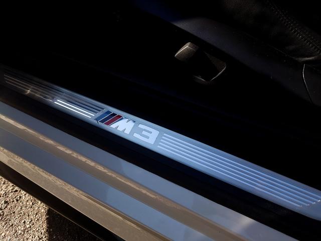 Ｍ３ Ｍ３クーペ　車高調　新品アドバンレーシング１９インチ　ＧｒｕｐｐｅＭカーボンラムエアシステム　可変バルブ付ワンオフマフラー　カーボンパーツ　アンドロイドオーディオ　オレンジカラーキャリパー（25枚目）