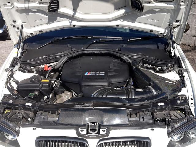 Ｍ３ Ｍ３クーペ　車高調　新品アドバンレーシング１９インチ　ＧｒｕｐｐｅＭカーボンラムエアシステム　可変バルブ付ワンオフマフラー　カーボンパーツ　アンドロイドオーディオ　オレンジカラーキャリパー（26枚目）