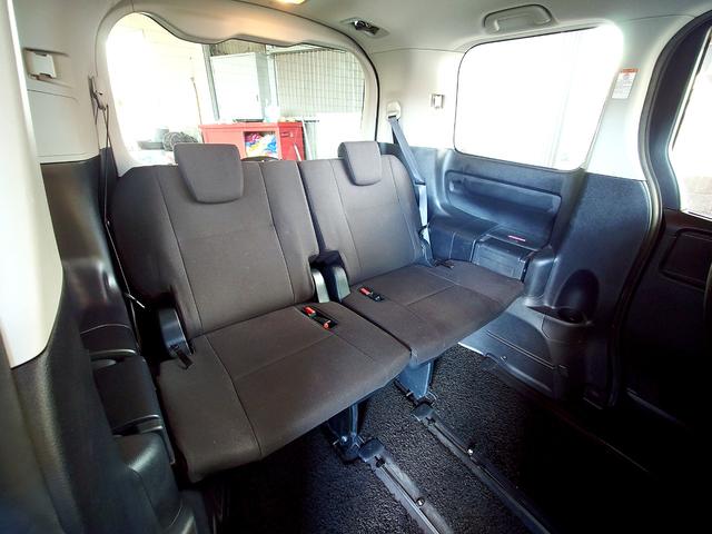 エスクァイア ハイブリッドＸｉ　Ｔ－Ｃｏｎｎｅｃｔ対応９インチ大画面ナビ　バックカメラ　両側電動スライドドア　スマートキー（17枚目）