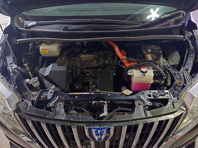 エスクァイア ハイブリッドＸｉ　Ｔ－Ｃｏｎｎｅｃｔ対応９インチ大画面ナビ　バックカメラ　両側電動スライドドア　スマートキー（24枚目）