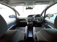 ご納車前には弊社の国家資格保持の整備士がしっかり整備を行い、快適かつ安全にお乗りいただける状態でご納車いたします！ 7