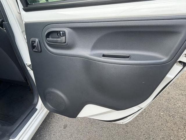 エッセ Ｘ（26枚目）