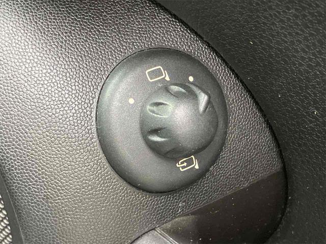 ＭＩＮＩ ワン　ナビ　アルミホイール　キーレスエントリー　電動格納ミラー　ＡＴ　盗難防止システム　ＡＢＳ　エアコン　パワーステアリング　パワーウィンドウ　ＣＤ（14枚目）