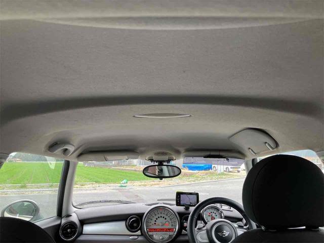 ＭＩＮＩ ワン　ナビ　アルミホイール　キーレスエントリー　電動格納ミラー　ＡＴ　盗難防止システム　ＡＢＳ　エアコン　パワーステアリング　パワーウィンドウ　ＣＤ（27枚目）