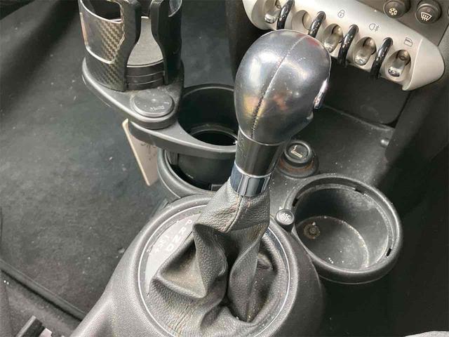 ＭＩＮＩ ワン　ナビ　アルミホイール　キーレスエントリー　電動格納ミラー　ＡＴ　盗難防止システム　ＡＢＳ　エアコン　パワーステアリング　パワーウィンドウ　ＣＤ（38枚目）