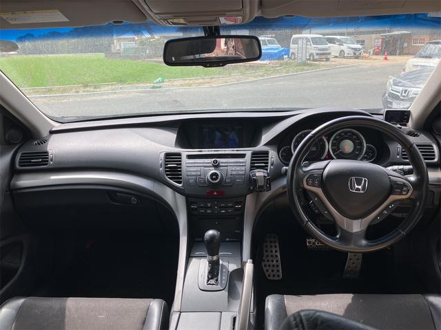 アコードツアラー 24TL スポーツスタイル ETC バックカメラ ナビ TV オートクルーズコントロール アルミホイール HID パワーシート キーレスエントリー 電動格納ミラー AT 盗難防止システム 衝突安全ボディ ルーフレール ABS(2枚目)