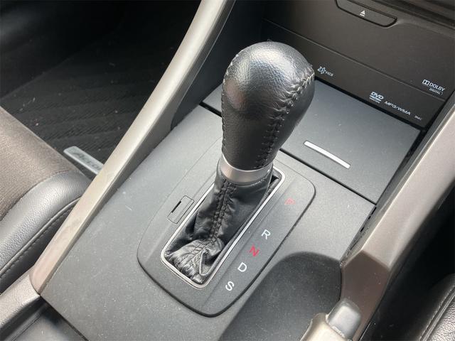 アコードツアラー 24TL スポーツスタイル ETC バックカメラ ナビ TV オートクルーズコントロール アルミホイール HID パワーシート キーレスエントリー 電動格納ミラー AT 盗難防止システム 衝突安全ボディ ルーフレール ABS(8枚目)