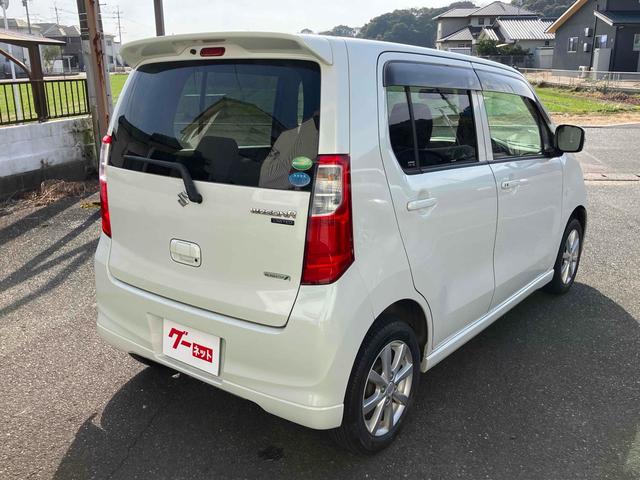 ワゴンＲ ＦＸリミテッド　ＥＴＣ　ナビ　ＴＶ　オートライト　スマートキー　アイドリングストップ　電動格納ミラー　ベンチシート　ＣＶＴ　盗難防止システム　ＡＢＳ　ＣＤ　ＤＶＤ再生　ＵＳＢ　Ｂｌｕｅｔｏｏｔｈ　アルミホイール（17枚目）