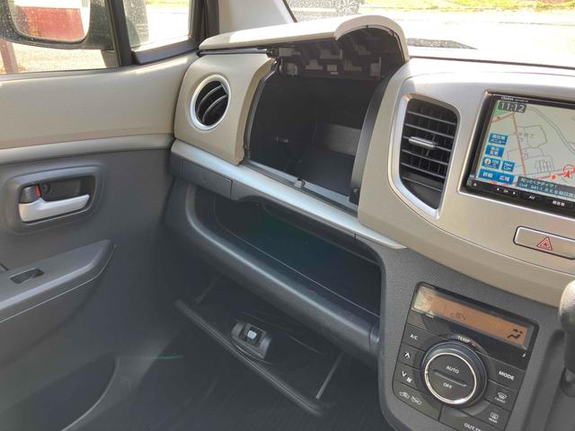 ワゴンＲ ＦＸリミテッド　ＥＴＣ　ナビ　ＴＶ　オートライト　スマートキー　アイドリングストップ　電動格納ミラー　ベンチシート　ＣＶＴ　盗難防止システム　ＡＢＳ　ＣＤ　ＤＶＤ再生　ＵＳＢ　Ｂｌｕｅｔｏｏｔｈ　アルミホイール（35枚目）