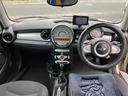 ＭＩＮＩ ワン　ナビ　アルミホイール　キーレスエントリー　電動格納ミラー　ＡＴ　盗難防止システム　ＡＢＳ　エアコン　パワーステアリング　パワーウィンドウ　ＣＤ（2枚目）