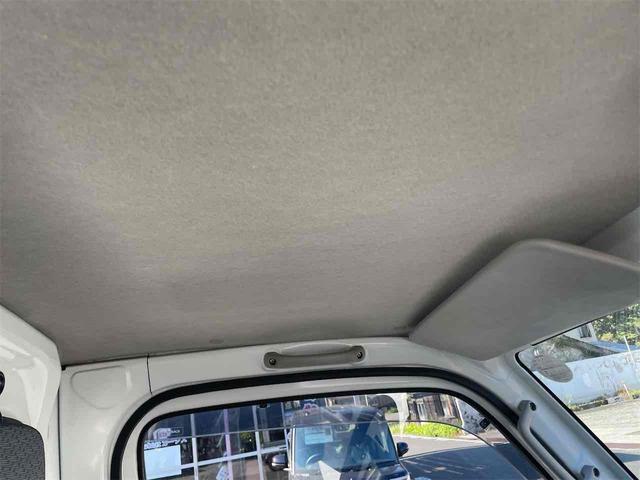 キャリイトラック  4WD MT エアコン 運転席エアバッグ(15枚目)