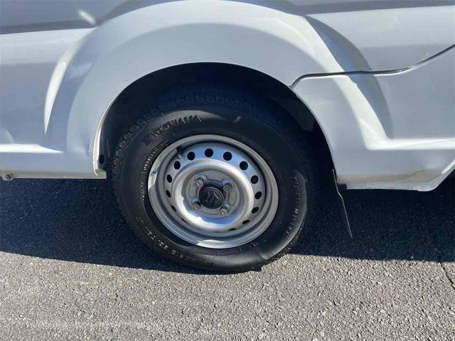 キャリイトラック  4WD MT エアコン 運転席エアバッグ(33枚目)