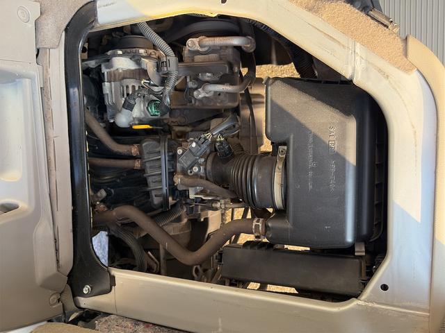 エブリイ ＰＡ　４ＷＤ　両側スライドドア　ＭＴ　ＣＤ　衝突安全ボディ　エアコン　パワーステアリング　運転席エアバッグ　助手席エアバッグ（29枚目）