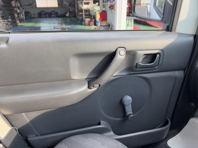 キャリイトラック 4WD MT エアコン(22枚目)