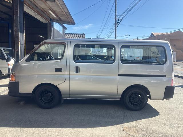 キャラバン ロングＤＸ　ＥＴＣ　バックカメラ　ナビ　ＴＶ　両側スライドドア　ＡＴ　ＤＶＤ再生　ＵＳＢ　エアコン　パワーウィンドウ　運転席エアバッグ（18枚目）