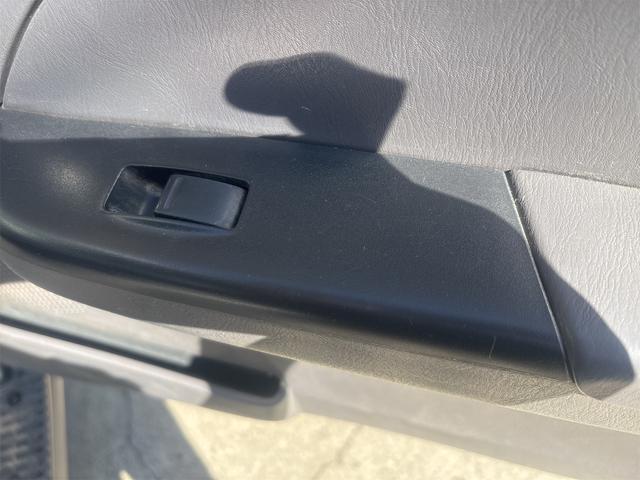 キャラバン ロングＤＸ　ＥＴＣ　バックカメラ　ナビ　ＴＶ　両側スライドドア　ＡＴ　ＤＶＤ再生　ＵＳＢ　エアコン　パワーウィンドウ　運転席エアバッグ（34枚目）