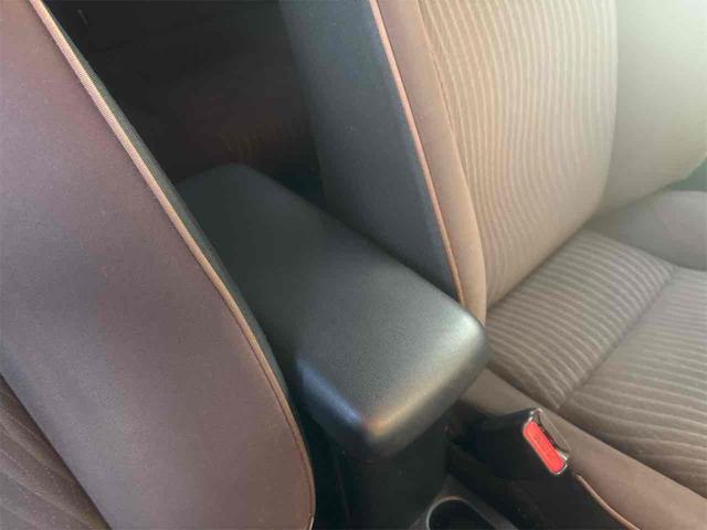 アクア Ｇ　ＥＴＣ　バックカメラ　ナビ　ＴＶ　アルミホイール　キーレスエントリー　電動格納ミラー　ＣＶＴ　衝突安全ボディ　ＡＢＳ　ＥＳＣ　ＣＤ　ＵＳＢ　エアコン　パワーステアリング　パワーウィンドウ（39枚目）