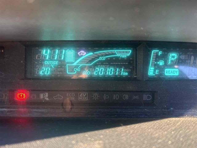 アクア Ｇ　ＥＴＣ　バックカメラ　ナビ　ＴＶ　アルミホイール　キーレスエントリー　電動格納ミラー　ＣＶＴ　衝突安全ボディ　ＡＢＳ　ＥＳＣ　ＣＤ　ＵＳＢ　エアコン　パワーステアリング　パワーウィンドウ（41枚目）