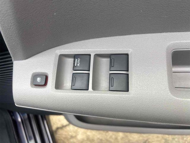 フリード Ｇ　エアロ　ジャストセレクション　ドライブレコーダー　ＥＴＣ　バックカメラ　ナビ　ＴＶ　両側スライド・片側電動　オートライト　スマートキー　電動格納ミラー　３列シート　ウォークスルー　ＣＶＴ　アルミホイール　記録簿　盗難防止システム（20枚目）