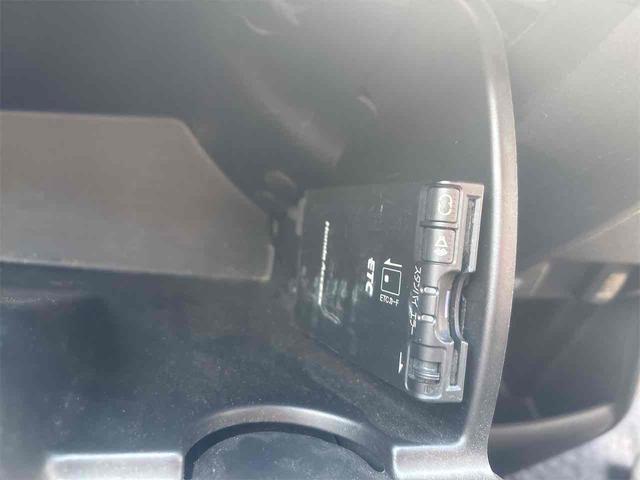 フリード Ｇ　エアロ　ジャストセレクション　ドライブレコーダー　ＥＴＣ　バックカメラ　ナビ　ＴＶ　両側スライド・片側電動　オートライト　スマートキー　電動格納ミラー　３列シート　ウォークスルー　ＣＶＴ　アルミホイール　記録簿　盗難防止システム（34枚目）