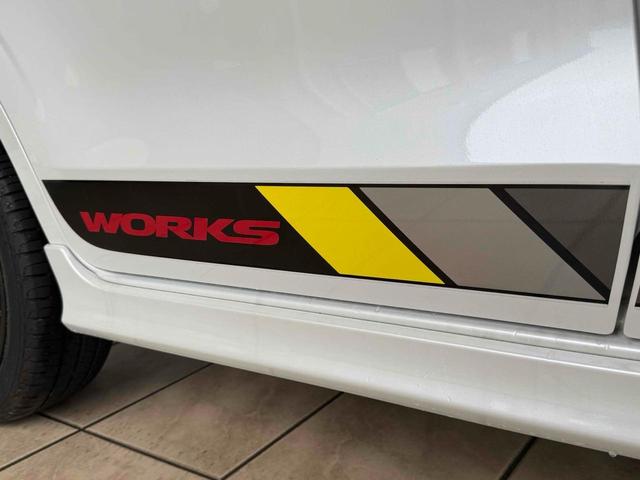 アルトワークス ベースグレード　運転席社外バケット　純正１５インチＡＷ　５ＭＴ　ＫＹＢショック　スマートキー　電動ミラー　　オートライト　ＨＩＤ　ＡＢＳ　ＥＳＣ　ＡＡＣ　ＵＳＢ　ＣＤ　ＡＵＸ　　衝突安全ボディ　ＥＴＣ（74枚目）