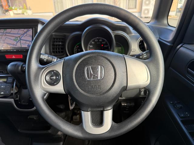 Ｎ－ＢＯＸ Ｇ　ＳＳパッケージ　両側電動スライドドア　衝突軽減　ナビ　バックカメラ　ＴＶ　Ｂｌｕｅｔｏｏｔｈ　ＣＤ／ＤＶＤ　純正１４インチアルミホイール　　スマートキー　ステアリングスイッチ　ＥＴＣ　ＡＡＣ　ＥＣＯＮ　ハロゲン（16枚目）