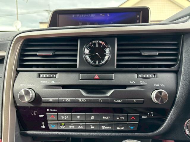 ＲＸ ＲＸ２００ｔ　Ｆスポーツ　メーカーナビ／サンルーフ／赤レザーシート／ヘッドアップディスプレイ／ブラインドスポットモニター／禁煙車（24枚目）