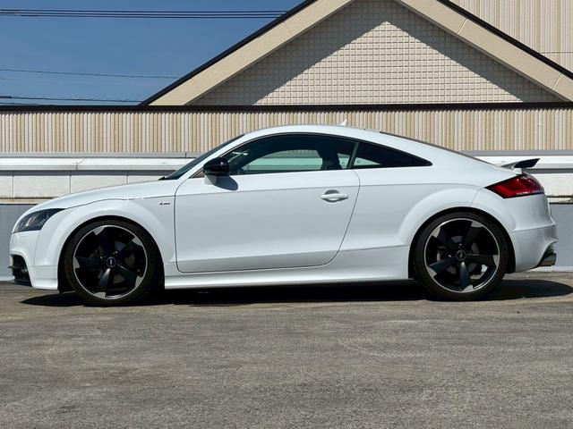 ＴＴクーペ １．８ＴＦＳＩ　Ｓラインコンペティション　純正ナビ／Ｂｌｕｅｔｏｏｔｈ／フルセグＴＶ／バックモニター／フライハイトマフラー／ツィーター／１オーナー／半革シート（3枚目）