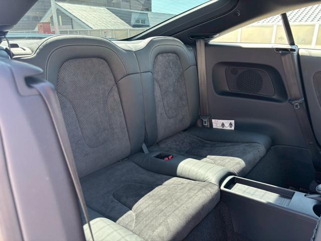 ＴＴクーペ １．８ＴＦＳＩ　Ｓラインコンペティション　純正ナビ／Ｂｌｕｅｔｏｏｔｈ／フルセグＴＶ／バックモニター／フライハイトマフラー／ツィーター／１オーナー／半革シート（9枚目）
