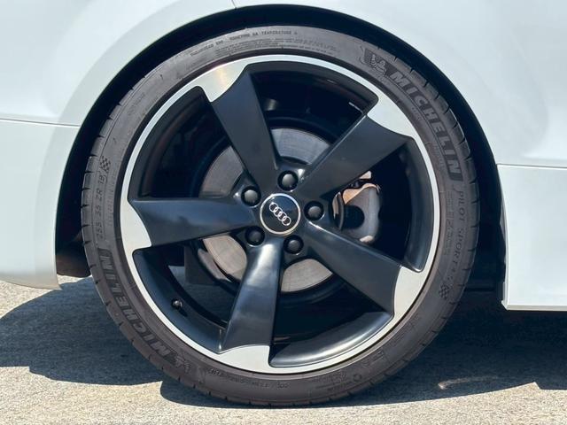 ＴＴクーペ １．８ＴＦＳＩ　Ｓラインコンペティション　純正ナビ／Ｂｌｕｅｔｏｏｔｈ／フルセグＴＶ／バックモニター／フライハイトマフラー／ツィーター／１オーナー／半革シート（29枚目）