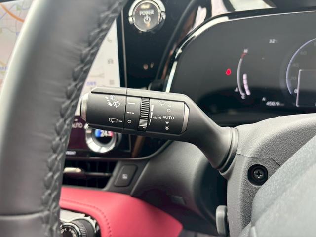 ＮＸ ＮＸ３５０ｈ　純正１４インチデカナビ／パノラミックビューモニター／赤レザーシート／プリクラッシュセーフティ／１オーナー／クリアランスソナー／ヘッドアップディスプレイ／ブラインドスポットモニター／（20枚目）
