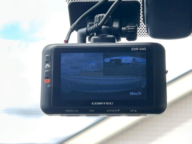 プリウス Ａツーリングセレクション　ケンウッド９インチナビ／Ｂｌｕｅｔｏｏｔｈ／フルセグＴＶ／バックモニター／トヨタセーフティセンス／純正１７インチＡＷ／クリアランスソナー／禁煙車／１オーナー／ヘッドアップディスプレイ（13枚目）