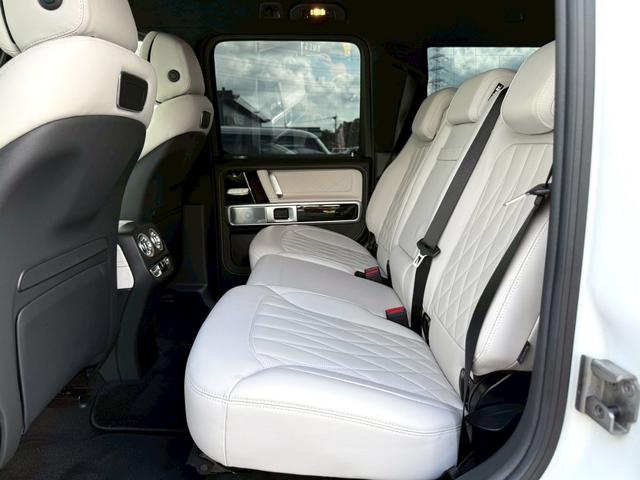 Ｇクラス Ｇ４００ｄ　ＡＭＧライン　２００台限定車／全面プロテクションフィルム施工／コーティング施工済／電動サイドステップ／シートコーティング済（8枚目）