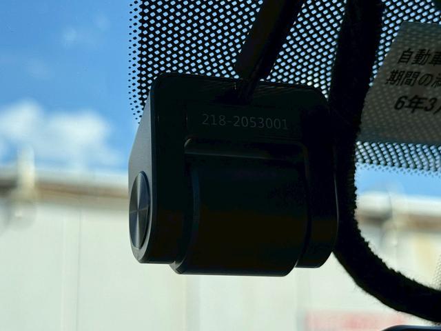 Ａ５スポーツバック ４０ＴＤＩクワトロ　Ｓライン　純正１０．１インチデカナビ／Ｂｌｕｅｔｏｏｔｈ／ＴＶチューナー／３６０°ビュー・モニター／デジタルインナーミラー／バーチャルコックピット／半革シート／ブラインドスポットモニター（11枚目）