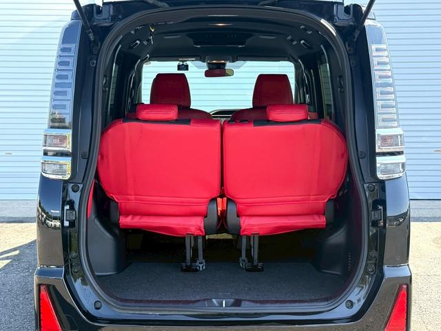 ヴォクシー ＺＳ　煌ＩＩ　ＭＯＤＥＬＬＩＳＴＡ／純正１０インチデカナビ／純正１２．１インチフリップダウンモニター／トヨタセーフティセンス／両側電動スライドドア／社外１８インチＡＷ（11枚目）