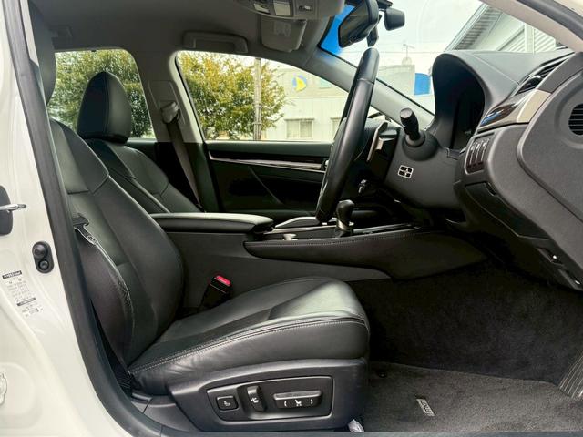 ＧＳ ＧＳ２５０　Ｉパッケージ　メーカーナビ／Ｂｌｕｅｔｏｏｔｈ／フルセグＴＶ／バックモニター／ドラレコ／クリアランスソナー／黒革シート／パワーシート／ベンチレーション機能／純正１７インチＡＷ（6枚目）