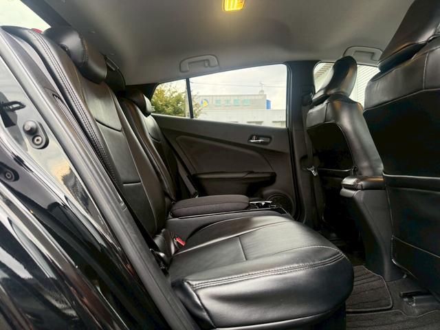 プリウスＰＨＶ Ｓナビパッケージ　純正１１．６インチナビ／Ｂｌｕｅｔｏｏｔｈ／フルセグＴＶ／バックモニター／トヨタセーフティセンス／１７インチＡＷ（9枚目）