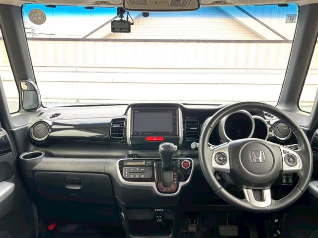Ｎ－ＢＯＸカスタム Ｇ・ターボＬパッケージ　純正ナビ／Ｂｌｕｅｔｏｏｔｈ／フルセグＴＶ／バックモニター／両側電動スライド／ハーフレザーシート／ドライブレコーダー／純正１５インチＡＷ（5枚目）