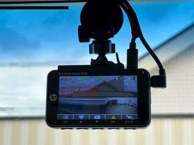 Ｎ－ＢＯＸカスタム Ｇ・ターボＬパッケージ　純正ナビ／Ｂｌｕｅｔｏｏｔｈ／フルセグＴＶ／バックモニター／両側電動スライド／ハーフレザーシート／ドライブレコーダー／純正１５インチＡＷ（11枚目）