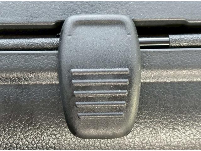 Ｎ－ＢＯＸカスタム Ｇ・ターボＬパッケージ　純正ナビ／Ｂｌｕｅｔｏｏｔｈ／フルセグＴＶ／バックモニター／両側電動スライド／ハーフレザーシート／ドライブレコーダー／純正１５インチＡＷ（27枚目）