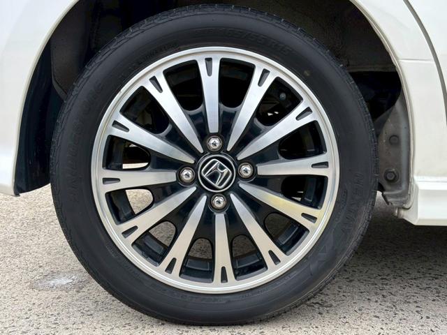 Ｎ－ＢＯＸカスタム Ｇ・ターボＬパッケージ　純正ナビ／Ｂｌｕｅｔｏｏｔｈ／フルセグＴＶ／バックモニター／両側電動スライド／ハーフレザーシート／ドライブレコーダー／純正１５インチＡＷ（28枚目）