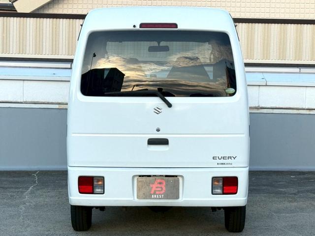 エブリイ ＰＣ　ＥＴＣ　ナビ　ＴＶ　キーレスエントリー　ＡＴ　盗難防止システム　衝突安全ボディ　エアコン　パワーステアリング　パワーウィンドウ（18枚目）