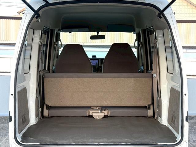 エブリイ ＰＣ　ＥＴＣ　ナビ　ＴＶ　キーレスエントリー　ＡＴ　盗難防止システム　衝突安全ボディ　エアコン　パワーステアリング　パワーウィンドウ（19枚目）
