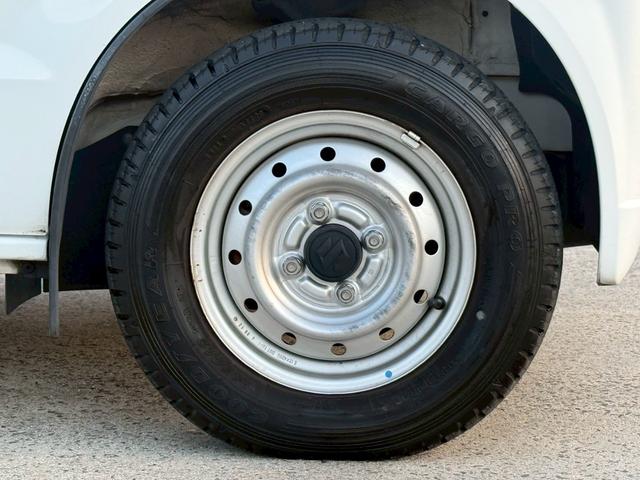 エブリイ ＰＣ　ＥＴＣ　ナビ　ＴＶ　キーレスエントリー　ＡＴ　盗難防止システム　衝突安全ボディ　エアコン　パワーステアリング　パワーウィンドウ（20枚目）